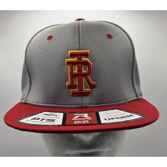 Rock Island Rocks High School Rocky Richardson‎ Stretch Cap Baseball Hat S/M NWT - Picture 1 of 11